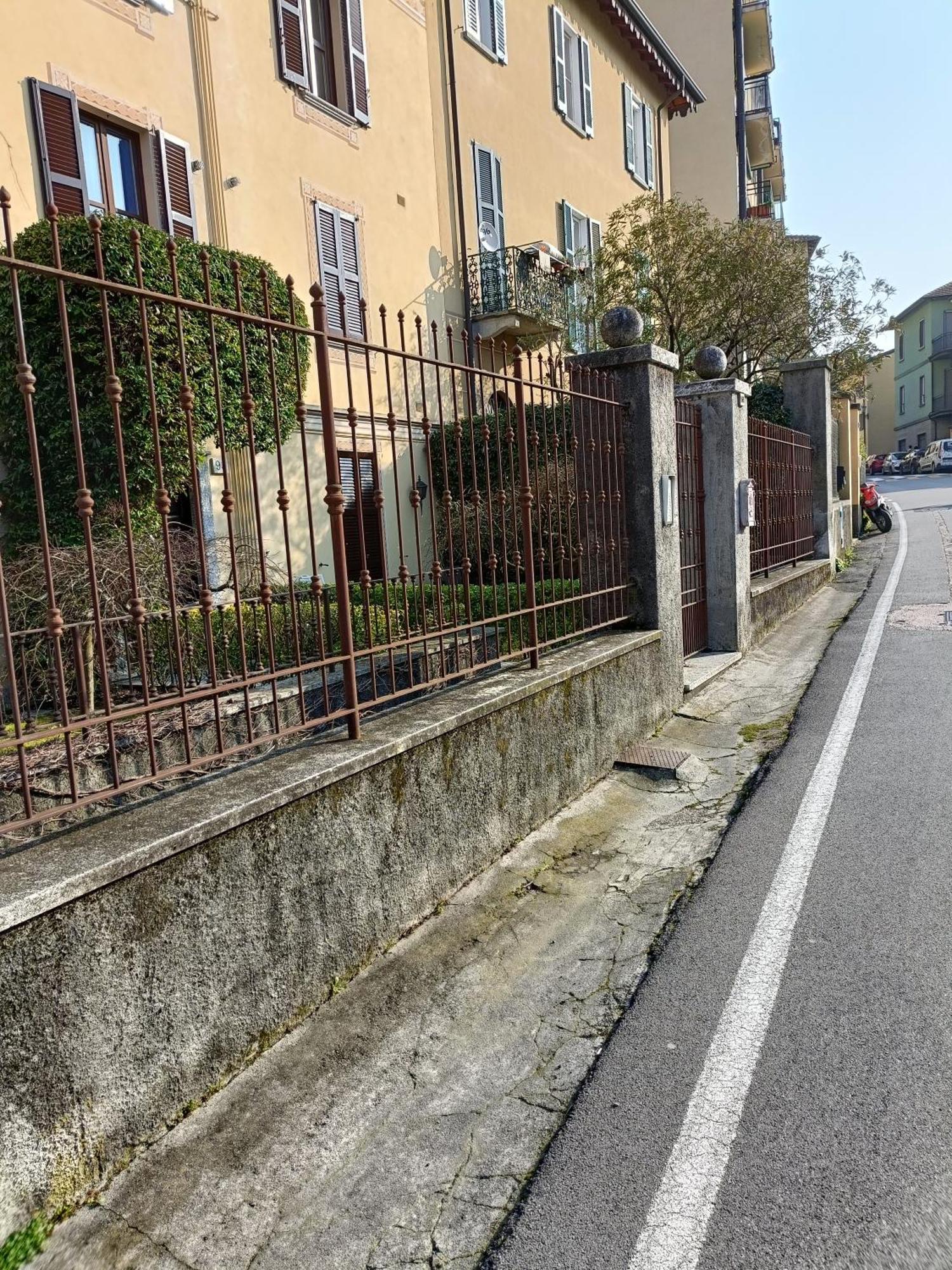 Casa Vacanze La Brezza Di Varenna Exterior foto